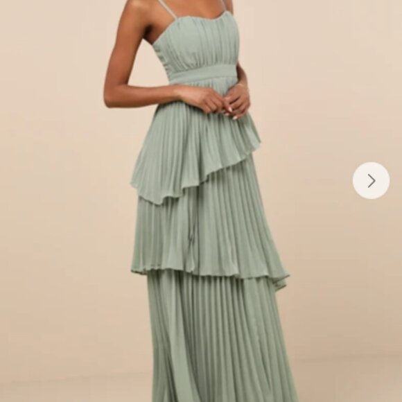Lulus Dresses & Skirts - NEW Jehona Sage Brush Pleated Tiered Maxi Dress